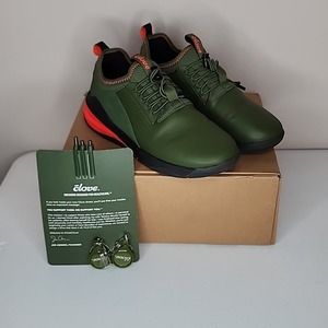 Clove Juniper Berry Shoes sz 9